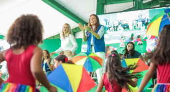 Gracinha Caiado leva Goiás Social a Mozarlândia
